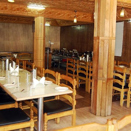 Hotel Paradise Inn Пахалгам Экстерьер фото