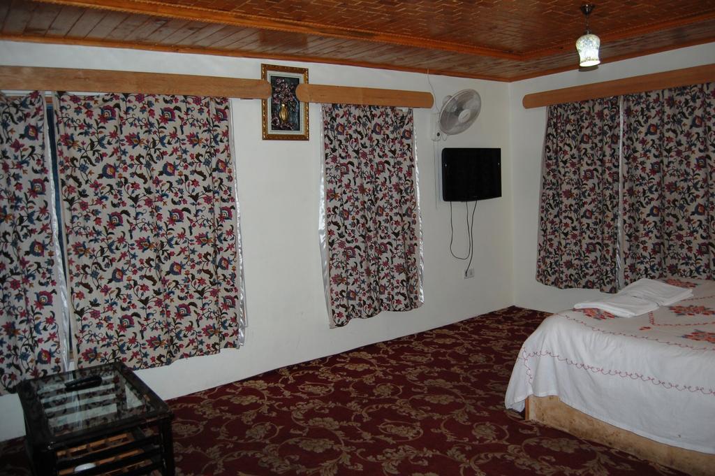 Hotel Paradise Inn Пахалгам Номер фото